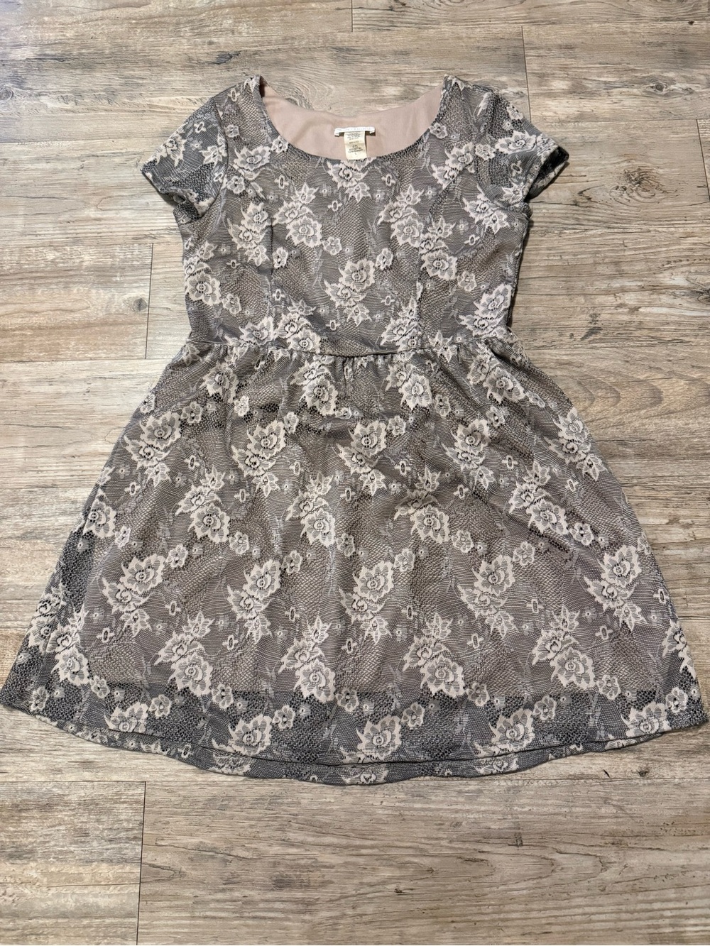 Body Central Gray Dress with Cream Lace Overlay Vintage Y2K